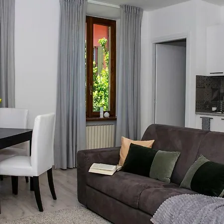 アパート Joivy Cute 1-bedroom Flat Next To コモ